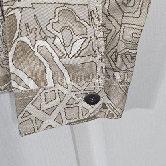 Women’s Chico’s Shacket Size 2 100% Cotton Button Front Jacket with Pockets - Picture 9 of 15